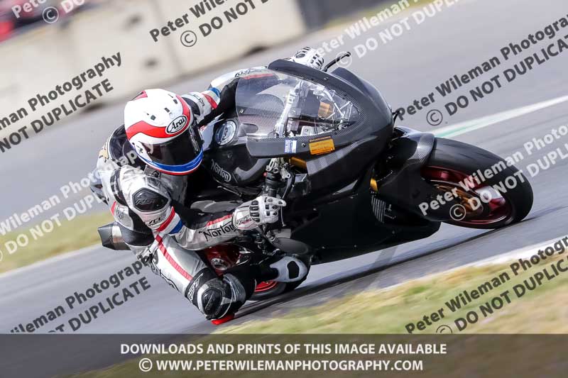 enduro digital images;event digital images;eventdigitalimages;no limits trackdays;peter wileman photography;racing digital images;snetterton;snetterton no limits trackday;snetterton photographs;snetterton trackday photographs;trackday digital images;trackday photos